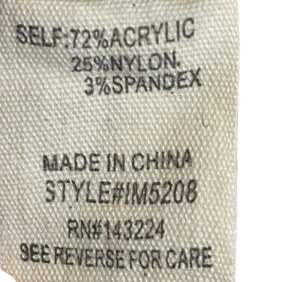 ILLA ILLA Cream Oversized Pullover Knit Sweater Size Small - Picture 7 of 7